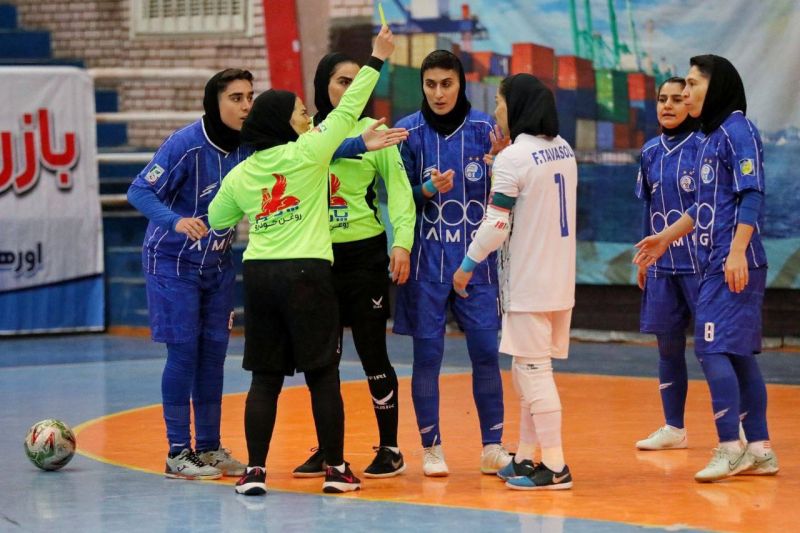 شب بد داوری در لیگ فوتسال زنان؛ هم استقلال هم مشهد شاکیاند!