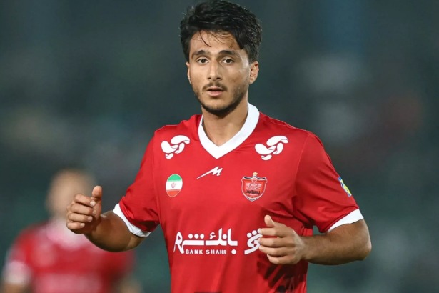 اقدام عجیب صادقی؛ درخواست جدایی از پرسپولیس!
