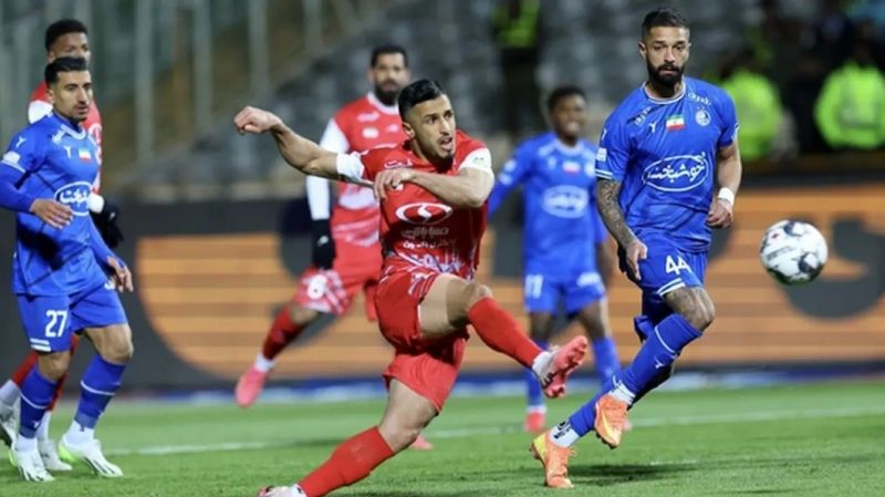 برپایی اردوی خارجی استقلال و پرسپولیس در هالهای از ابهام