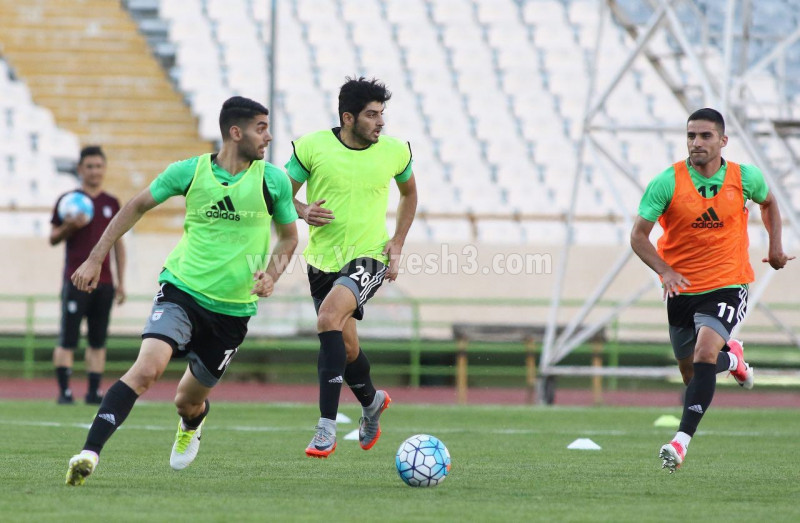 امیدهای خاکپور، معتمدان کیروش