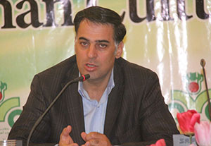 آذری: روبین کازان تاوان این کار را می‌پذیرد