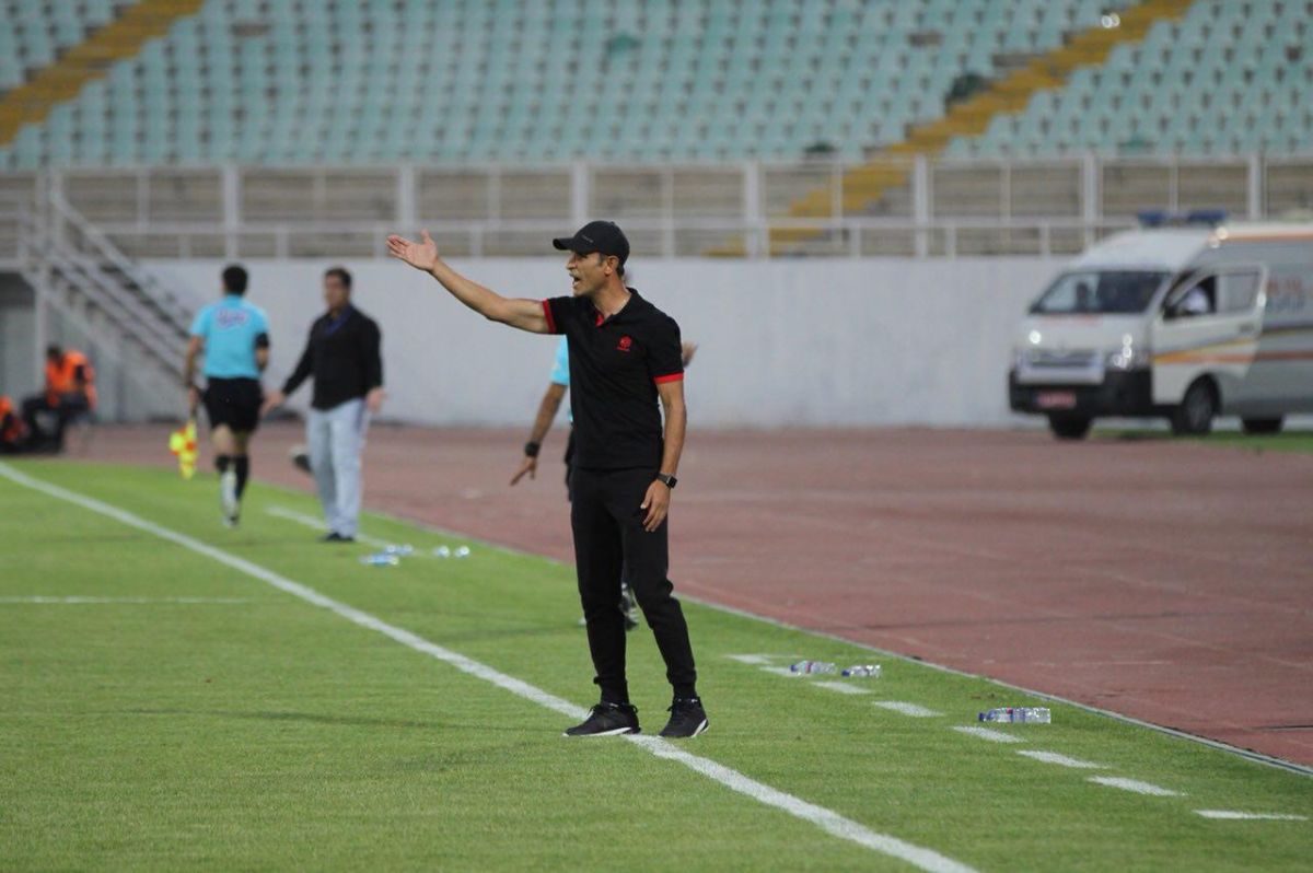 دربی، سختترین روز مربیگری یحیی در تراکتور