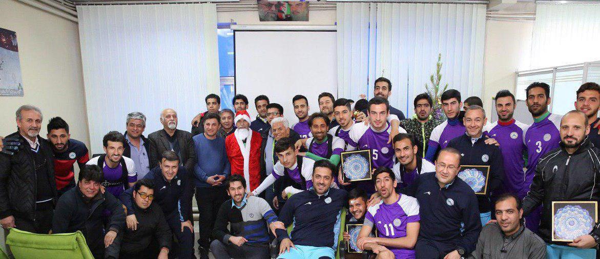 جشن کریسمس در باشگاه ذوب آهن (عکس)