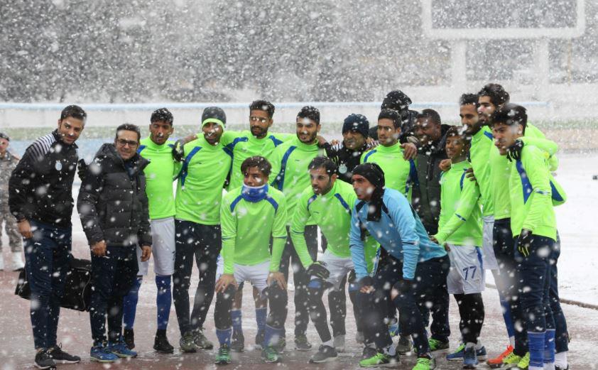 تمرین جدید استقلال؛ برف بازی (عکس)