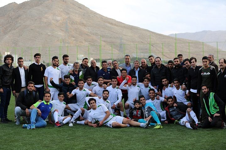 قهرمانی زودهنگام امیدهای ذوب آهن