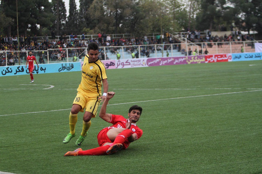 فلاح: جای افسوس، زیرساختهای فجر را قوی میکنیم
