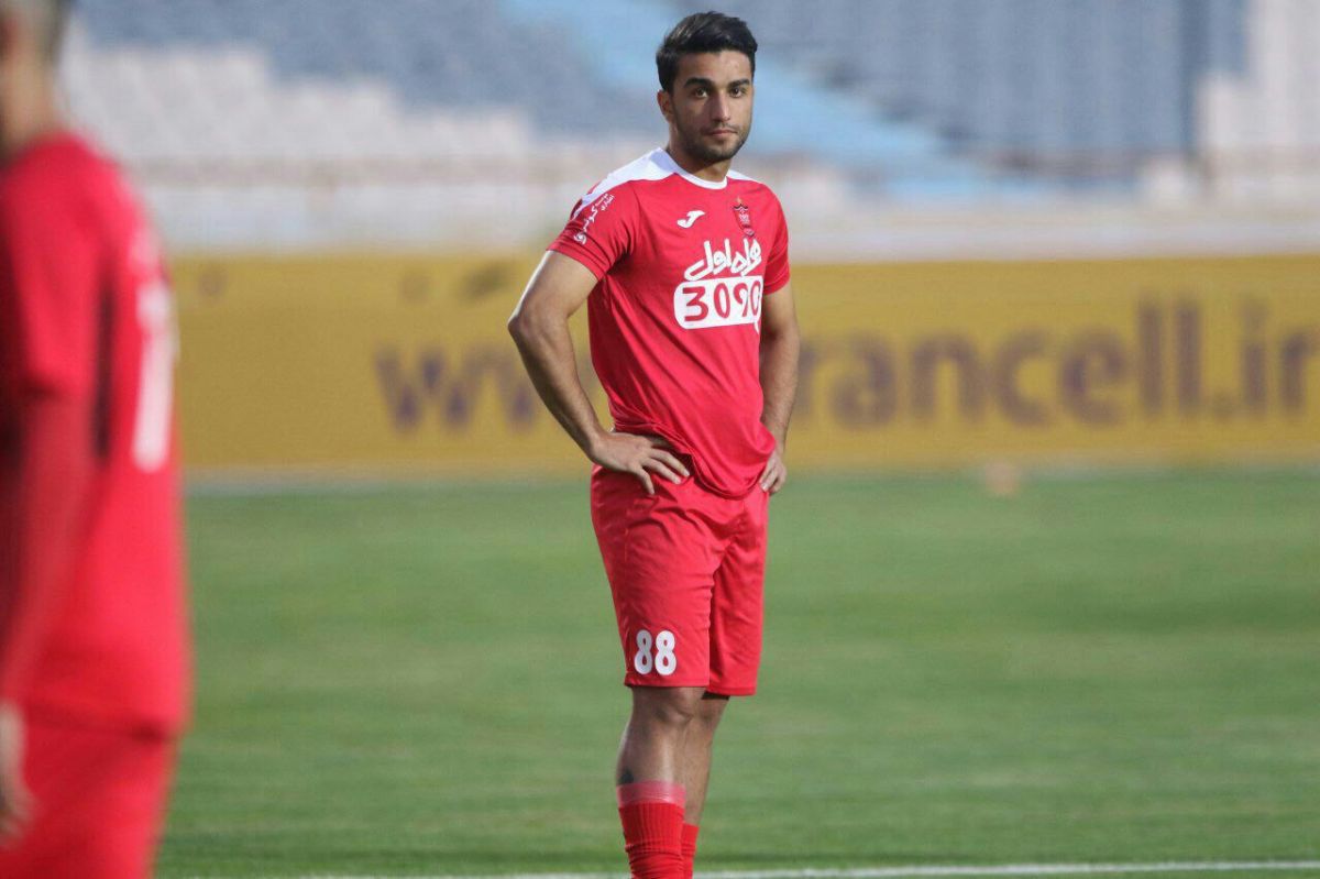 نعمتی: جایی بهتر از پرسپولیس برای من نیست/ جامهای زیادی انتظار ما را میکشند