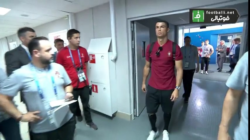 ورود بازیکنان اسپانیا و پرتغال به ورزشگاه