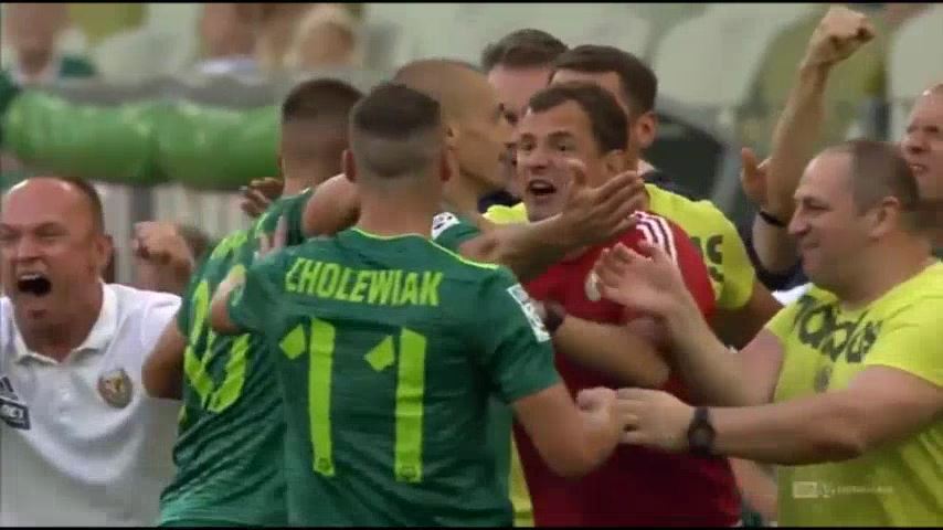 پاس گل فرشاد احمدزاده در بازی شلاسک وروتسواف 1-1 گدانسک