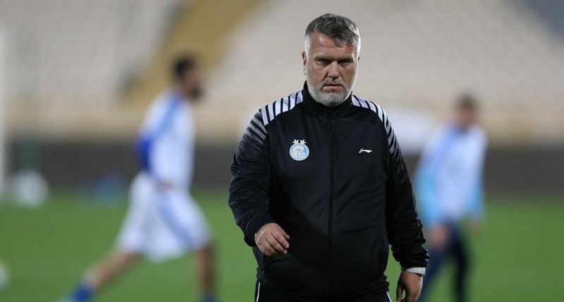 تومور سرطانی مربی استقلال عود کرد