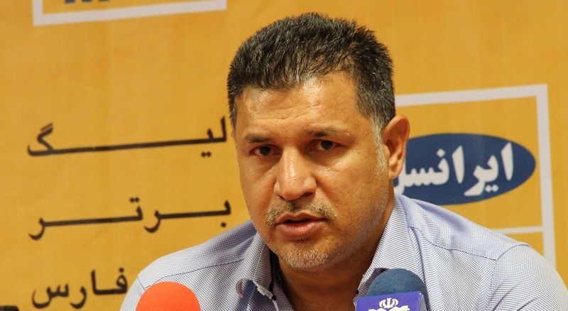 دایی: نباید از داوران دفاع بی مورد کنیم/آقای نماینده مجلس! جز عکس انداختن با زلزلهزدگان کار دیگری کردی؟!