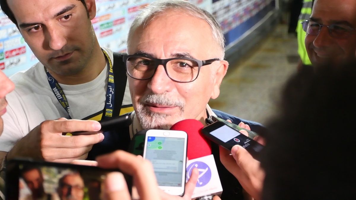 اختصاصی/ مصاحبه جالب سرپرست استقلال بعد از بازی با تراکتورسازی