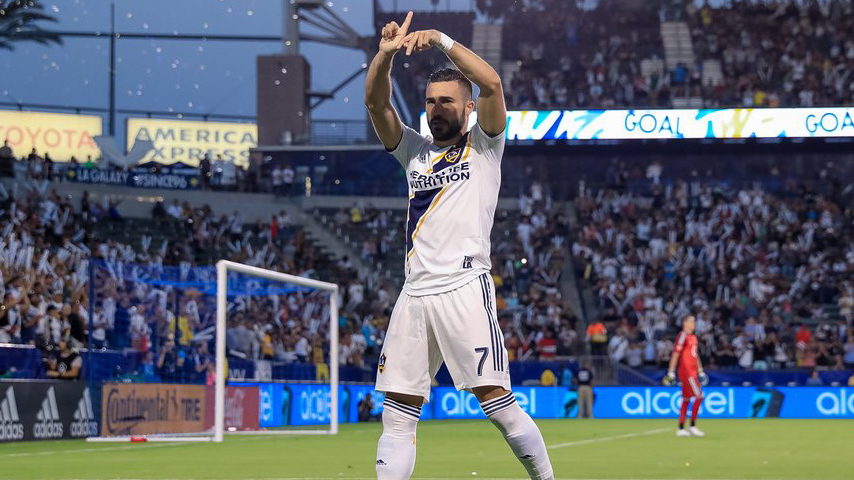 پاس گل زلاتان مقابل مینه سوتا