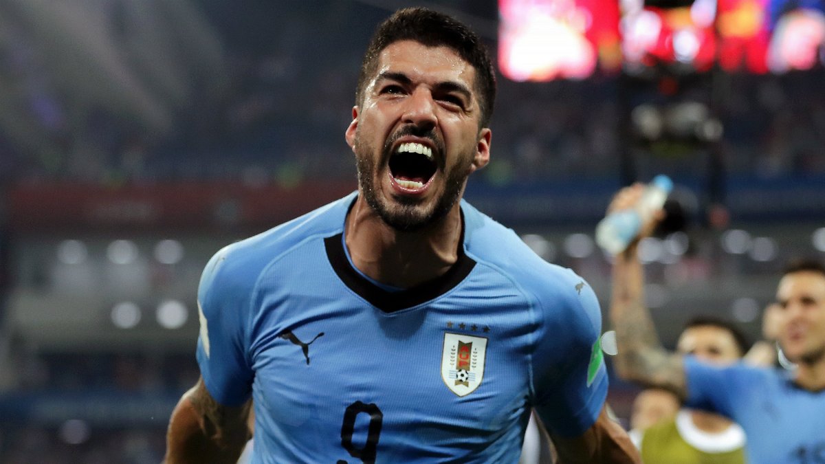 خلاصه بازی مکزیک 1-4 اروگوئه (درخشش سوارز)