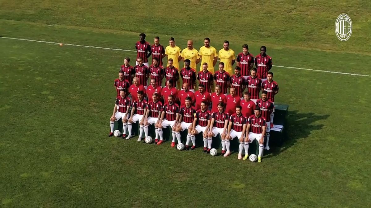 پشت صحنه عکس تیمی بازیکنان میلان