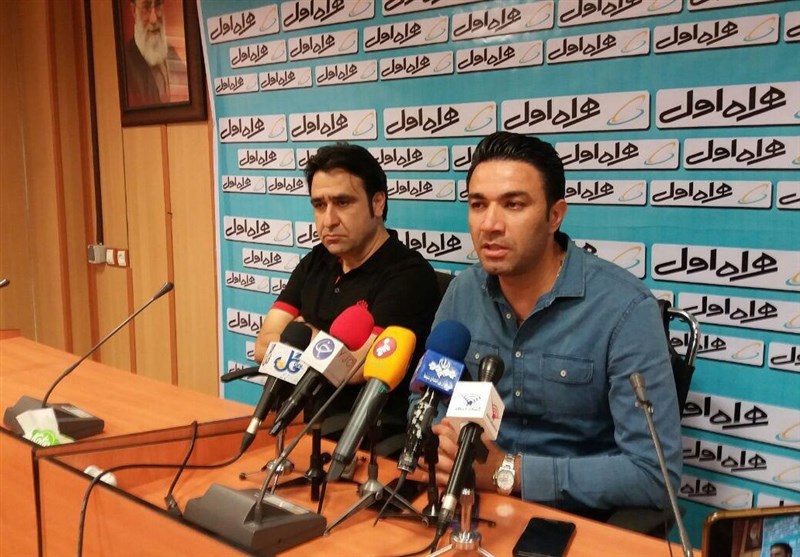 نکونام: تیم ما خواب بود و دیر از خواب بیدار شدیم/فوتبال قانون دارد، میزبان و میهمان هم ندارد!؟