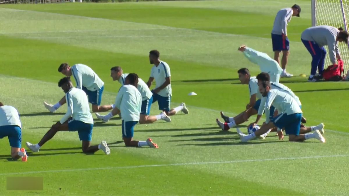 تمرین اتلتیکومادرید پیش از بازی با کلوب بروژ