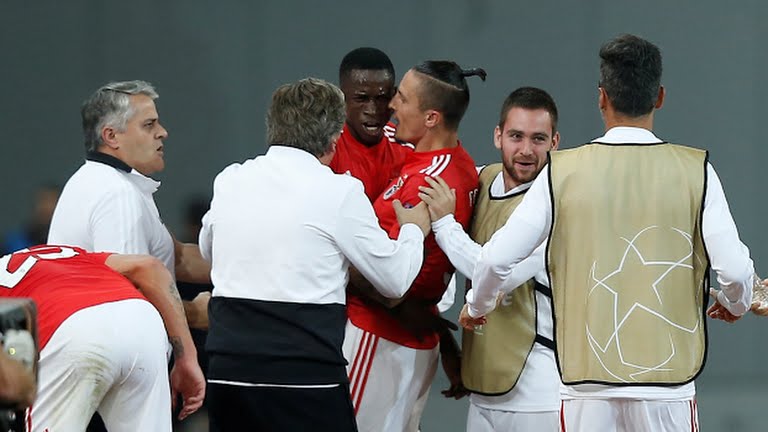 خلاصه لیگ قهرمانان: آاک آتن 2-3 بنفیکا