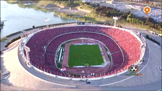 رنگ قرمز نماد این روزهای فوتبال ایران