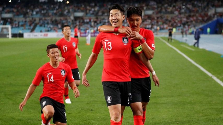 خلاصه بازی کره جنوبی 2-1 اروگوئه