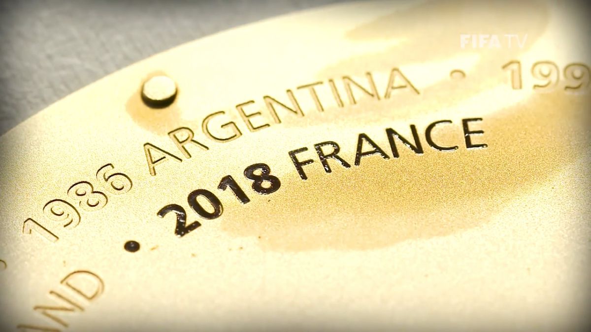 اضافه شدن نام فرانسه روی کاپ قهرمانی جام جهانی