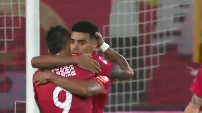 گل و پاس گل پائولینیو مقابل رنه