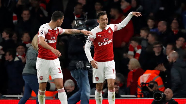 خلاصه بازی آرسنال 3-1 لسترسیتی (درخشش اوزیل و اوبامیانگ)