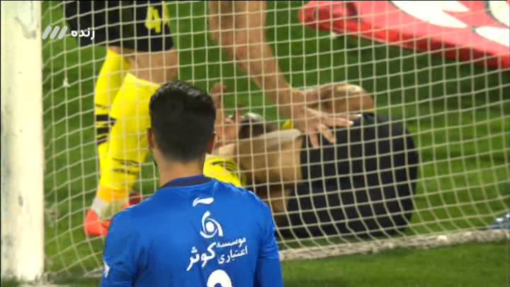 گل اول سپاهان به استقلال (کی روش استنلی)