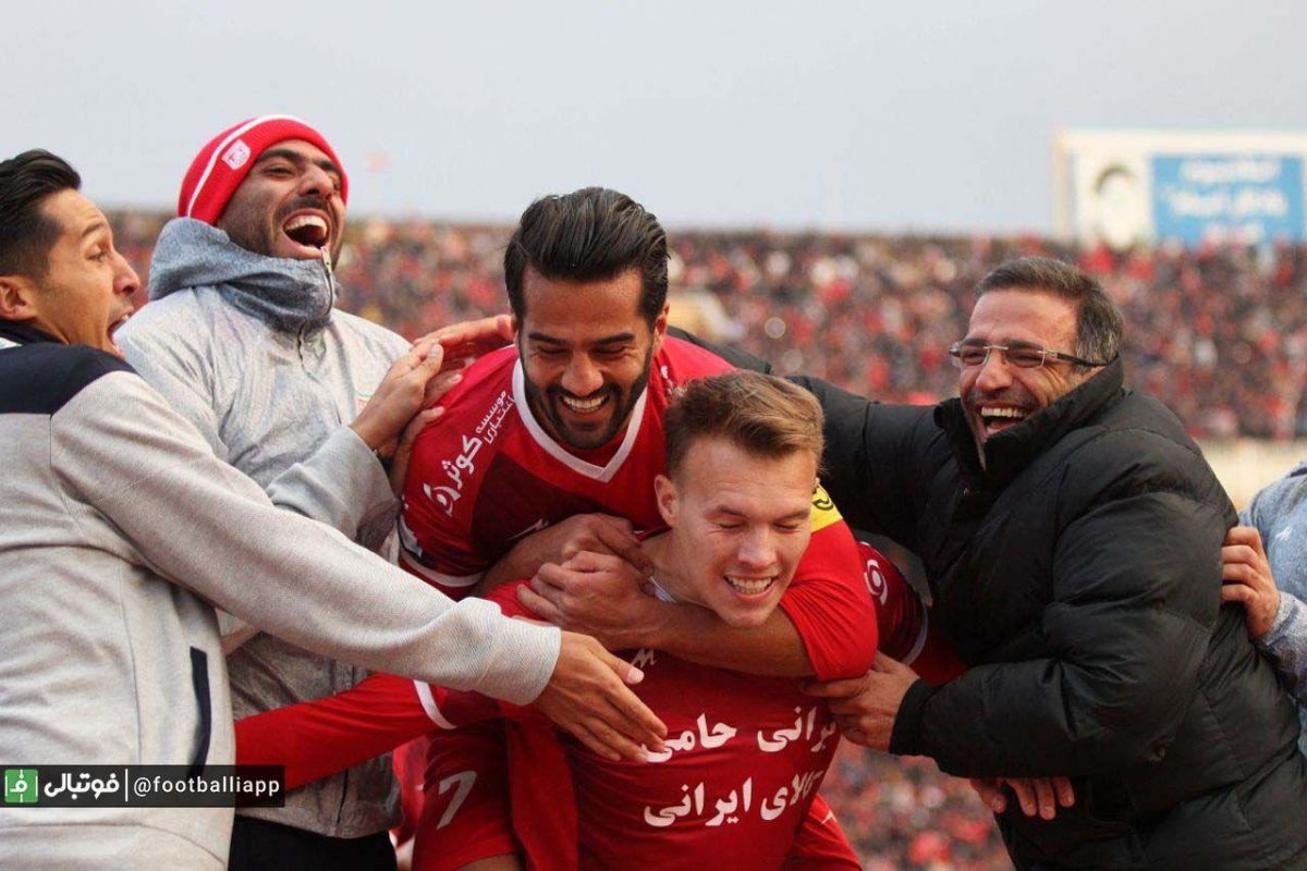 گزارش تصویری دیدار تراکتورسازی و ذوبآهن