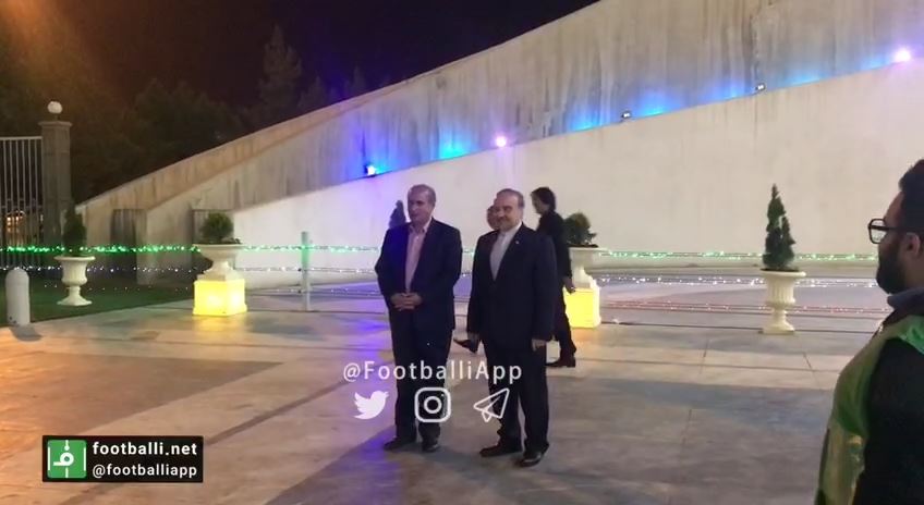 اختصاصی/ پاسخ مهدى تاج به قانون منع به كار گيرى بازنشستگان در حضور وزير ورزش