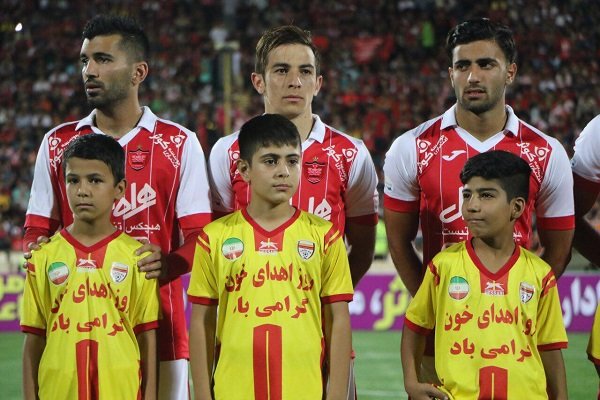 خبرگزاری مهر امروز در خبری مدعی شده چند بازیکن سابق پرسپولیس قصد بازگشت به این تیم را داشته اند که گرشاسبی با این موضوع مخالفت کرده و گفته هرگز حاضر نیست بازیکنانی که در بدترین شرایط از این تیم رفتند را به پرسپولیس بازگرداند.