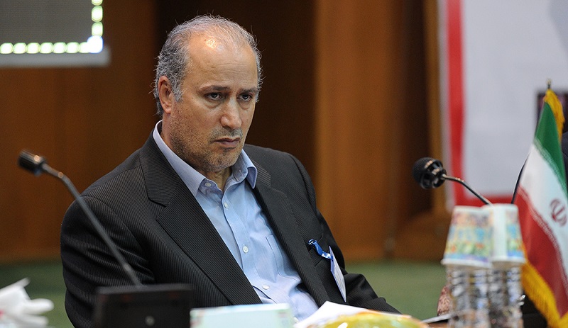 عضو هیات رئیسه فراکسیون ورزش مجلس شورای اسلامی: تاج باید از فدراسیون فوتبال کنارهگیری کند