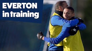 آخرین تمرین اورتون پیش از بازی با لیورپول