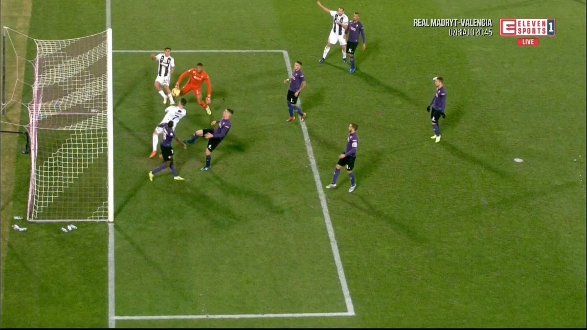 گل دوم یوونتوس به فیورنتینا