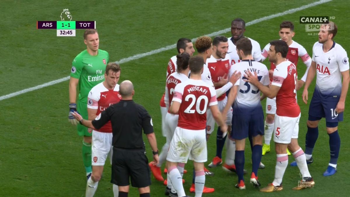 گل دوم تاتنهام به آرسنال با اعلام پنالتی عجیب داور