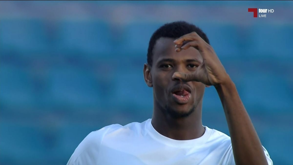 گل ثانیه 15 الاهلی به الغرافه با تاثیرگذاری ابراهیمی