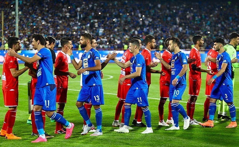 پوریحسینی: تا پایان بهمن ماه استقلال و پرسپولیس را قیمتگذاری میکنیم/ استقلال صورت مالی خود را ارائه کرده است، پرسپولیس نه