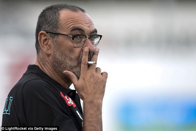 مالک ناپولی: نمی‌توانم ساری را به زور نگه دارم