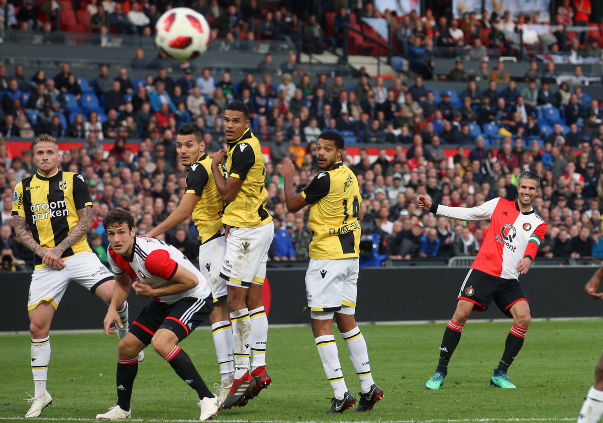 سوپرگل کاشته فن پرسی مقابل ویتسه