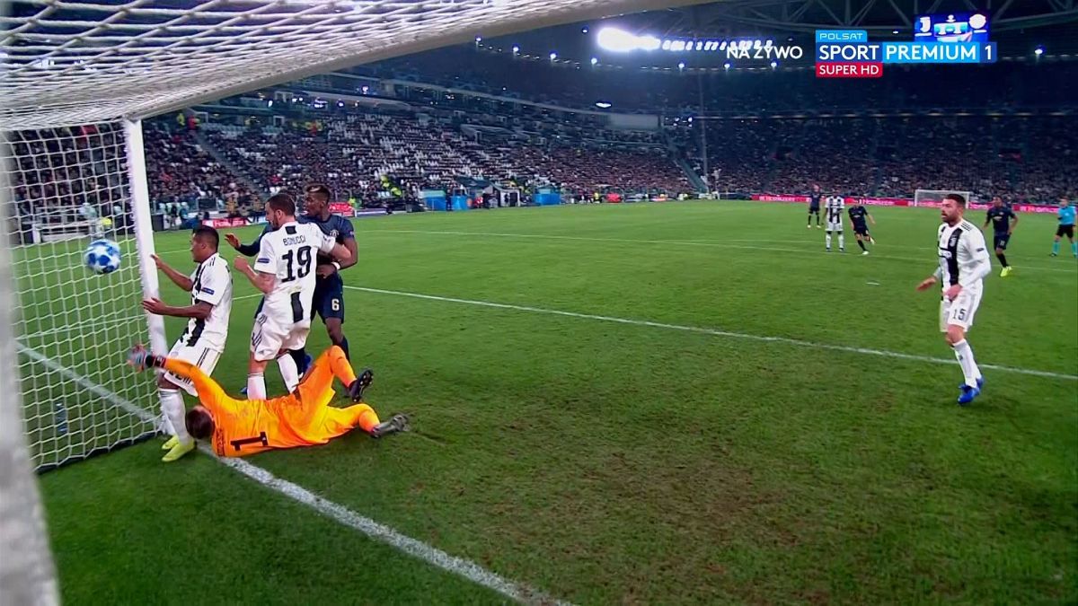 گل دوم منچستریونایتد به یوونتوس (گل به خودی)