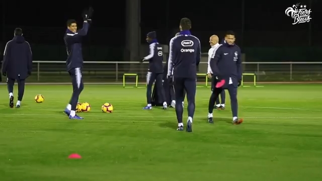 اول تمرین تیم ملی فرانسه برای بازی مقابل هلند