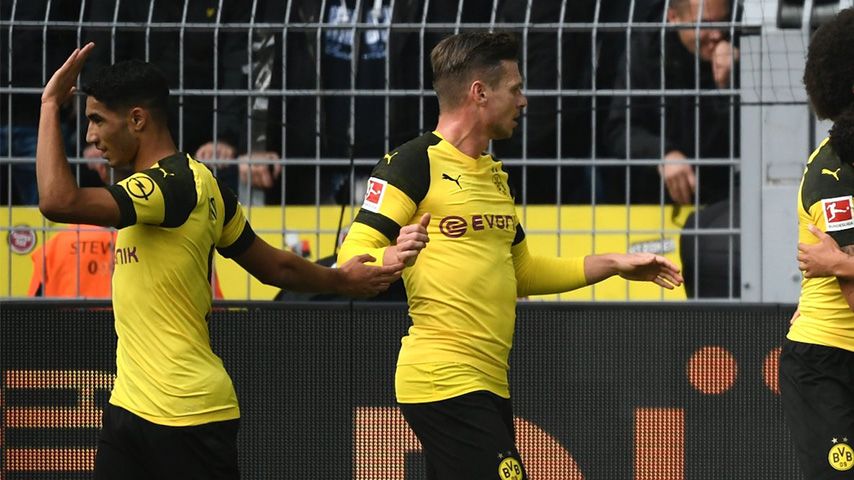 خلاصه بازی دورتموند 5-1 هانوفر