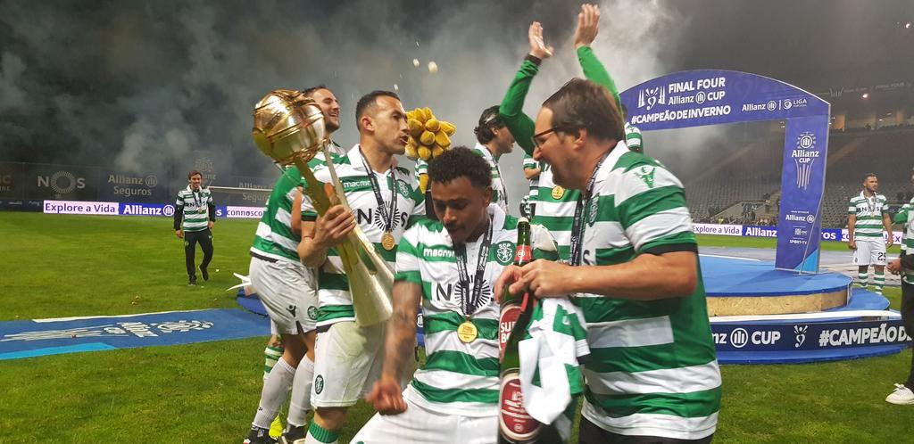 اهدای جام قهرمانی لیگ کاپ پرتغال به اسپورتینگ