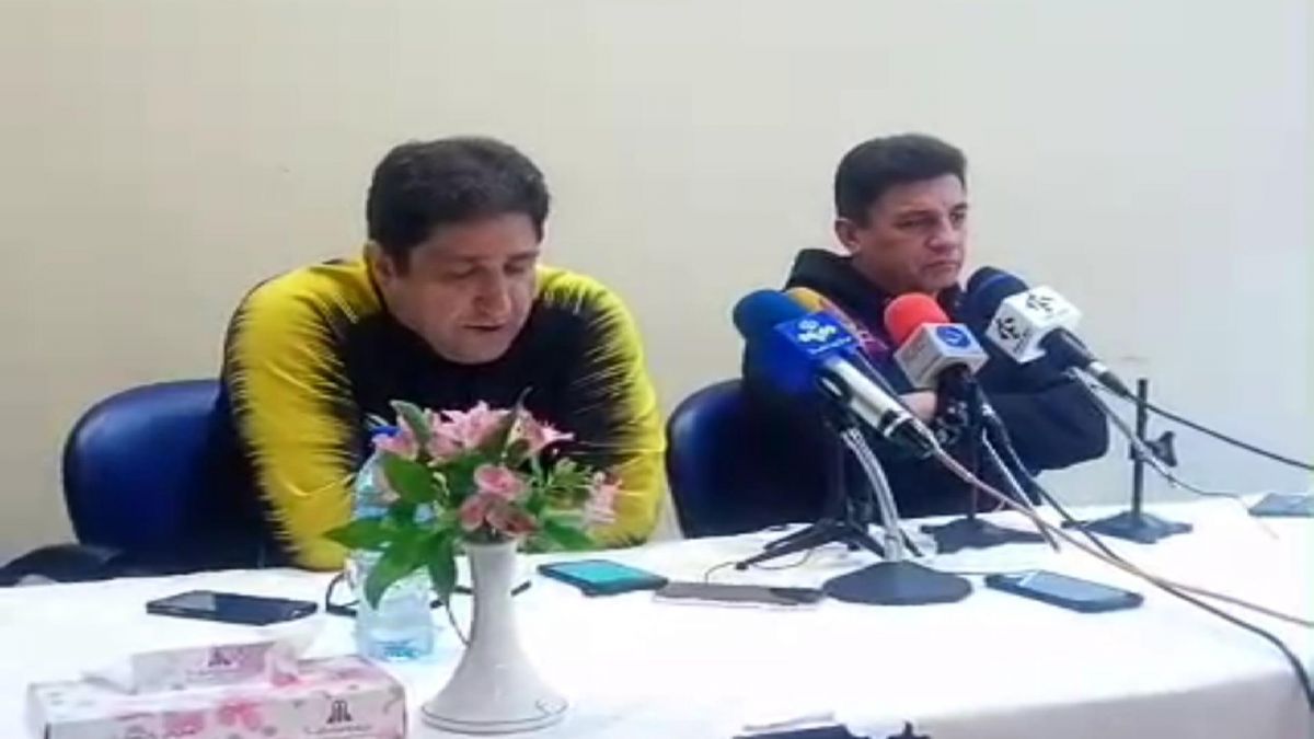 اختصاصی/ حرکت اعتراضی قلعه نویی پیش از بازی با سپیدرود