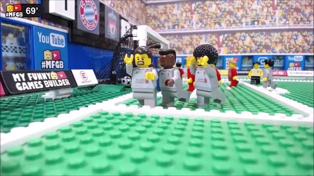 شبیه سازی بازی بایرن مونیخ 1-3 لیورپول با عروسک لگو