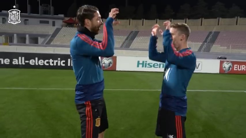 چالش کاشته و شادی گل جالب راموس و مونیاین در تمرین اسپانیا