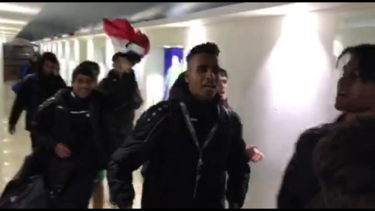 اختصاصی/ جشن و پایکوبی بازیکنان امید عراق در میکسدزون ورزشگاه آزادی