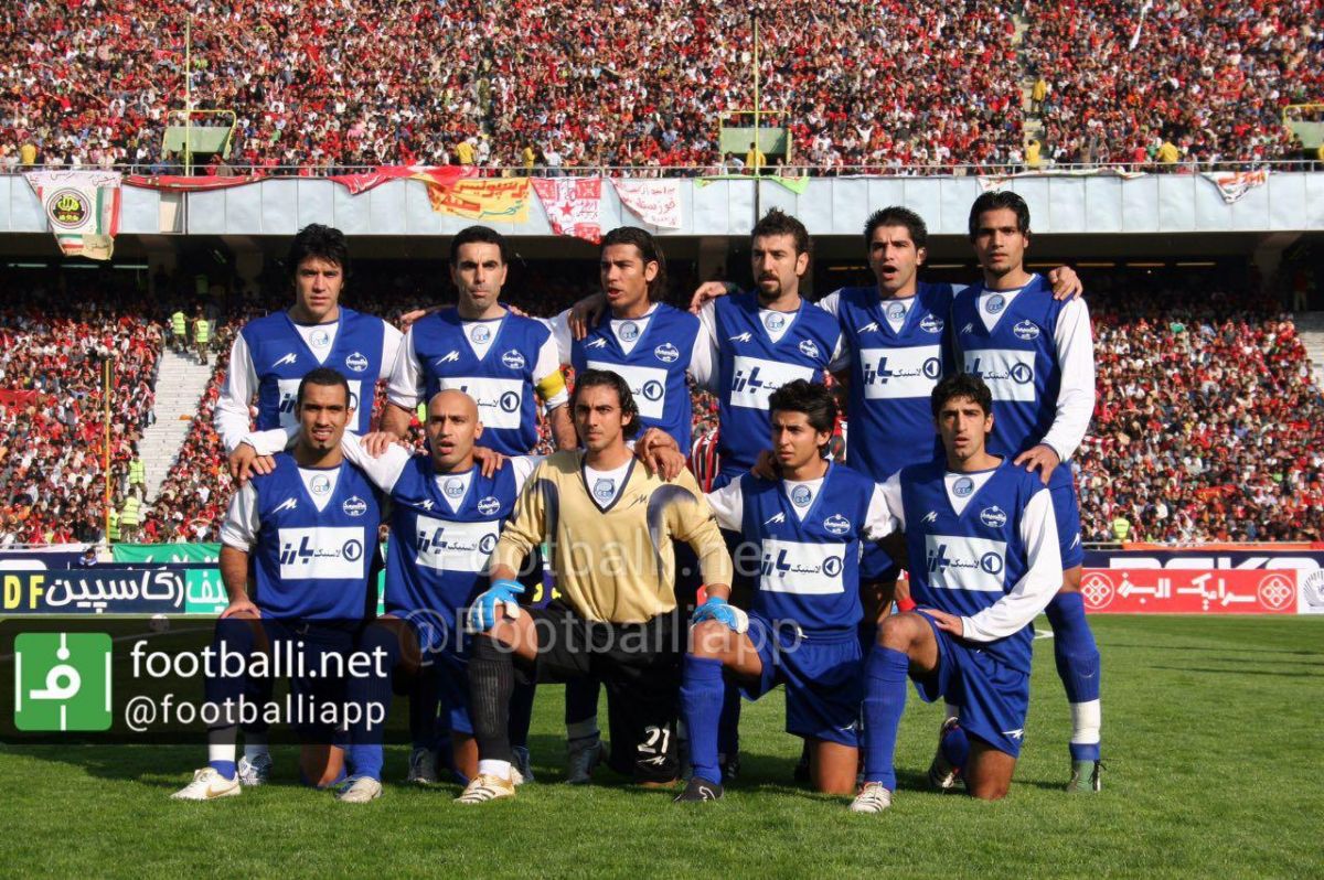 نوستالژی/ دربی 61، 12 آبان 1385 لیگ برتر ششم استقلال یک – پرسپولیس دو. امیرحسین صادقی(16)برای استقلال، مهرزاد معدنچی(22) و مرحوم مهرداد اولادی(71) برای پرسپولیس