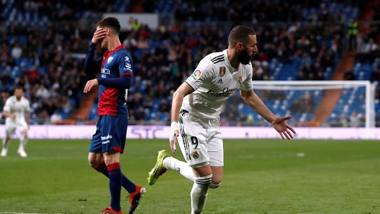 گل سوم رئال مادرید به اوئسکا (بنزما)