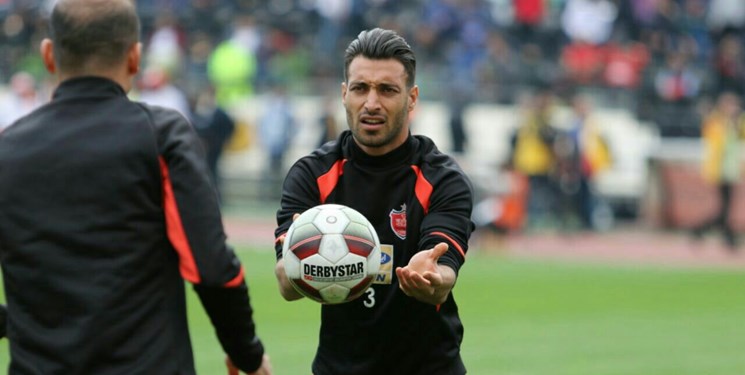 مدافع پرسپولیس به دیدار دکتر کیهانی رفت